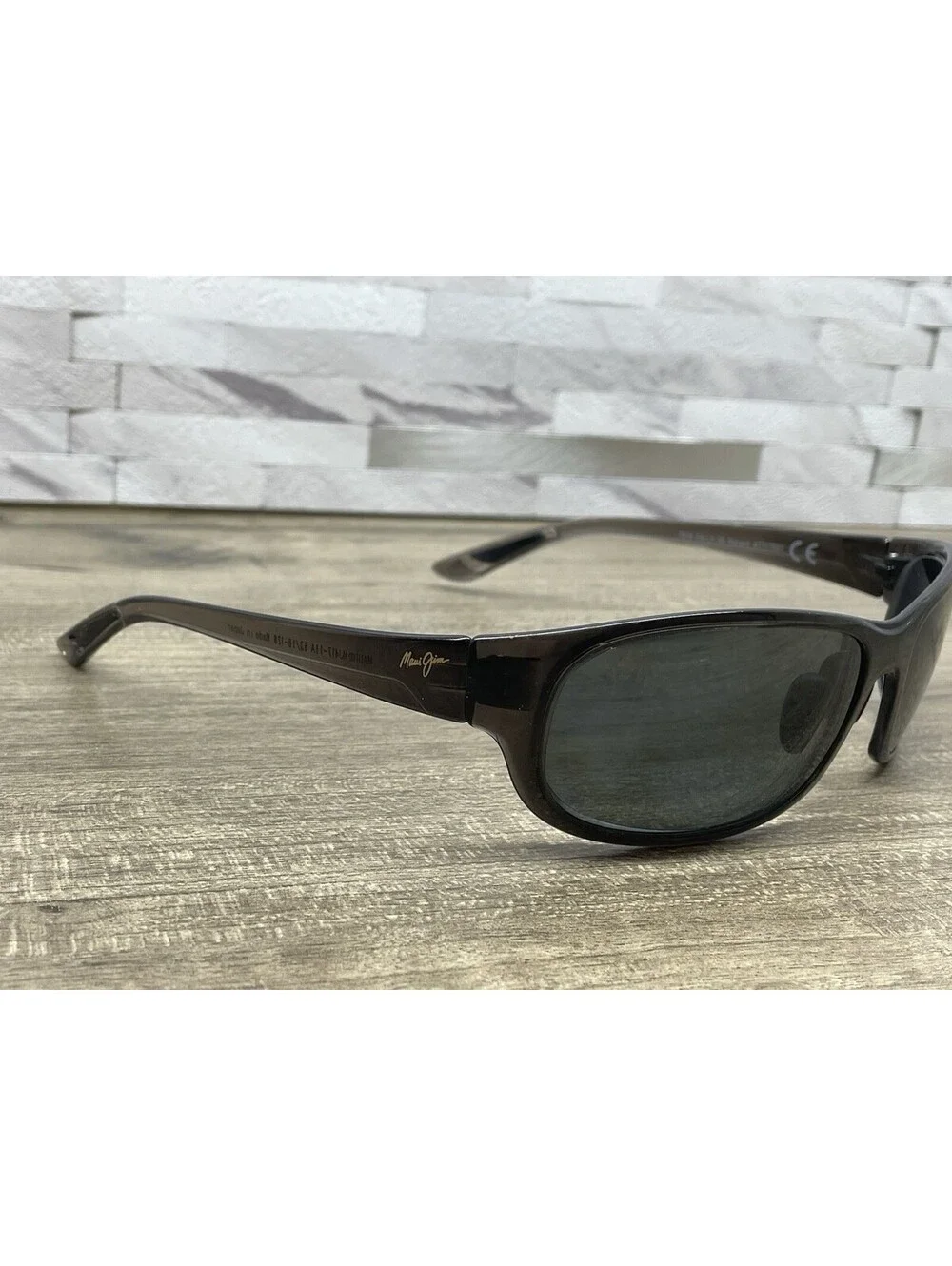 Maui Jim TWIN FALLS MJ417-11A GRAY TRANSLUCENT 63/18/128 SUNGLASSES *FRAMES ONLY